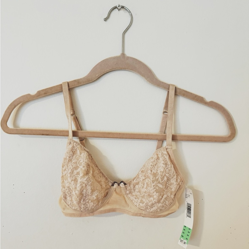 DKNY 73500 Bra Women Beige Lace Wirefree Lined No Padding Bralette Sizes 32, 34